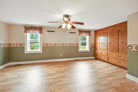 23 West Street Benton ME 04901