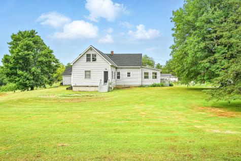 23 West Street Benton ME 04901