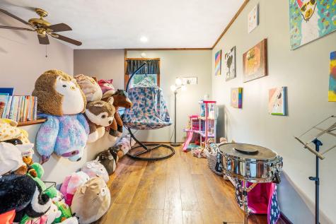 35 Furrough Lane Lincoln ME 04457