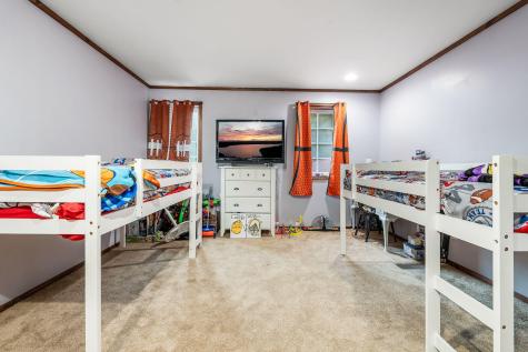 35 Furrough Lane Lincoln ME 04457