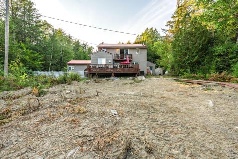 35 Furrough Lane Lincoln ME 04457