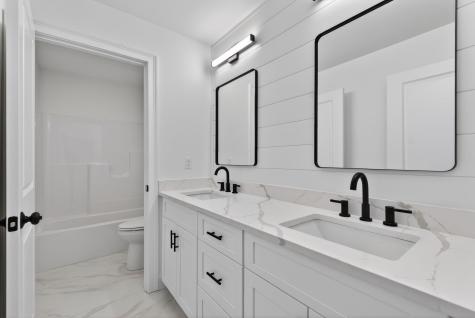 118 Lufkin Road North Yarmouth ME 04097