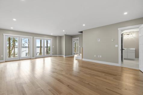 31 Viking Way Bristol ME 04539