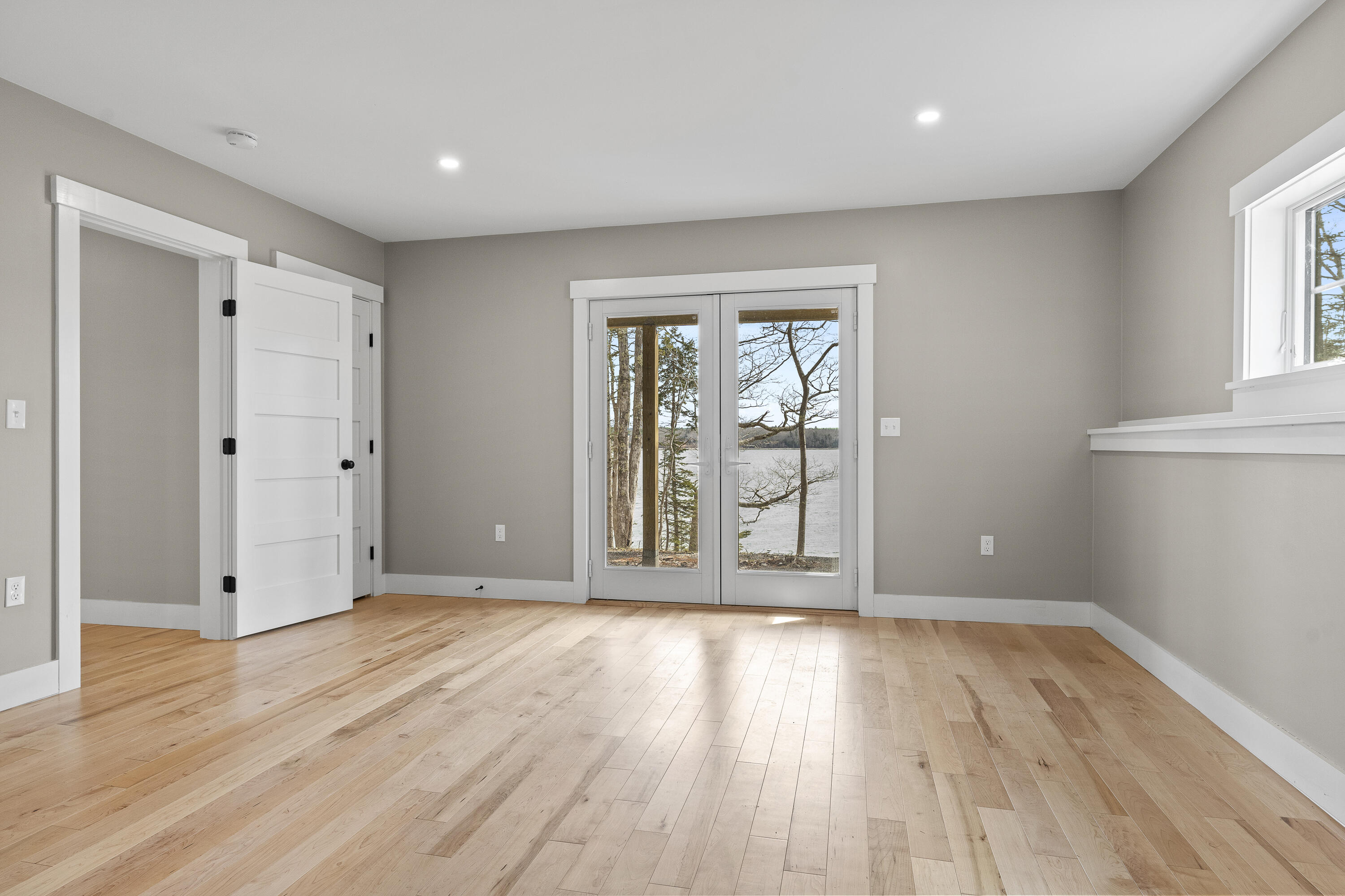 31 Viking Way Bristol ME 04539