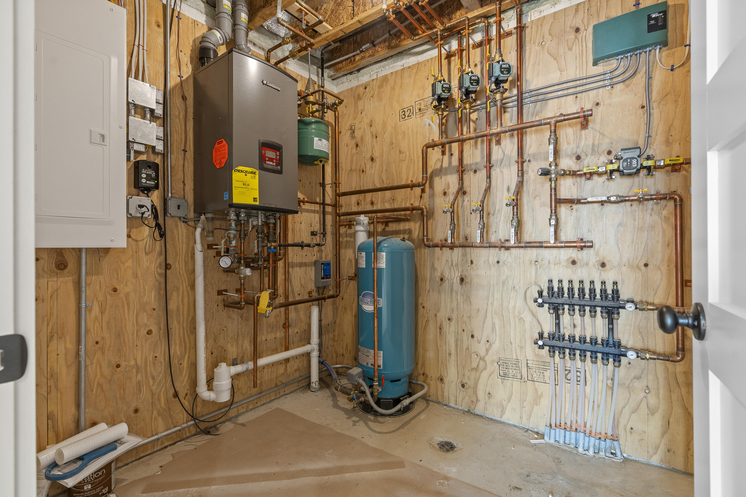 31 Viking Way Bristol ME 04539