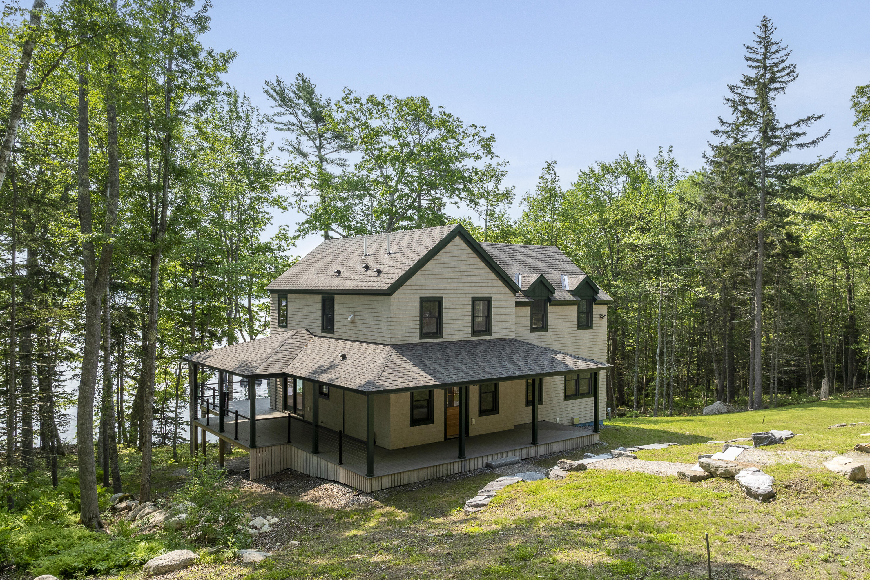 31 Viking Way Bristol ME 04539