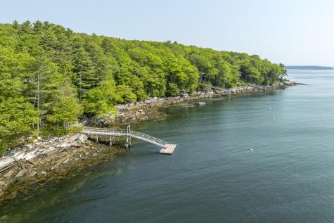 31 Viking Way Bristol ME 04539