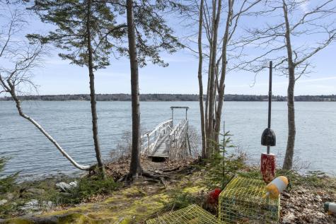 31 Viking Way Bristol ME 04539