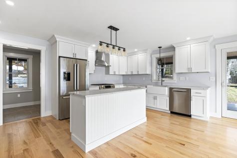 31 Viking Way Bristol ME 04539