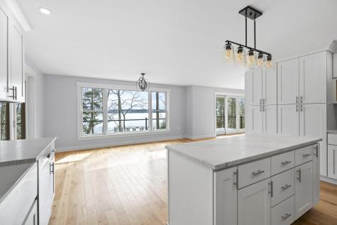 31 Viking Way Bristol ME 04539