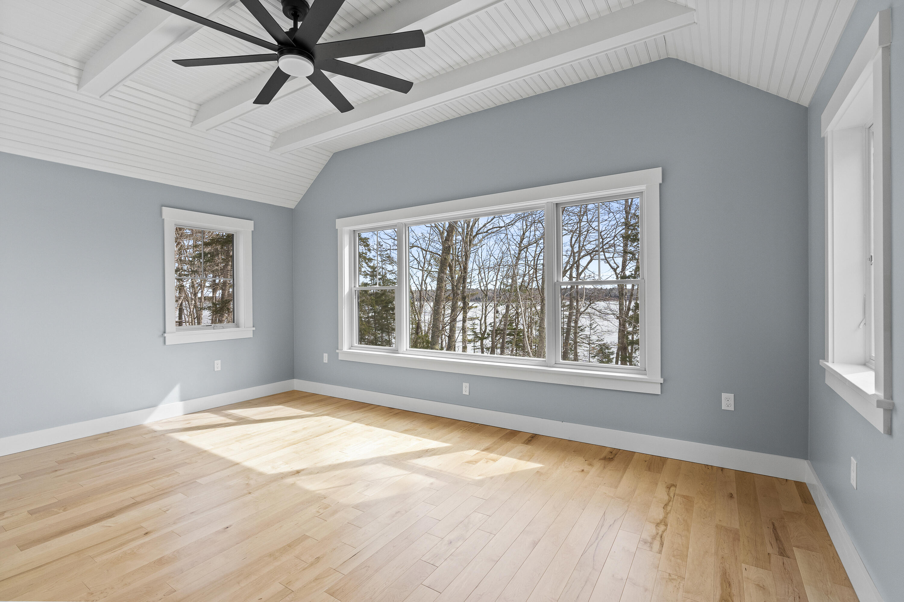 31 Viking Way Bristol ME 04539