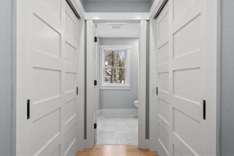 31 Viking Way Bristol ME 04539