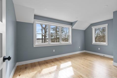 31 Viking Way Bristol ME 04539