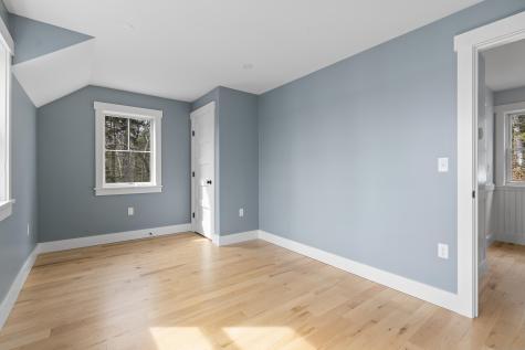 31 Viking Way Bristol ME 04539