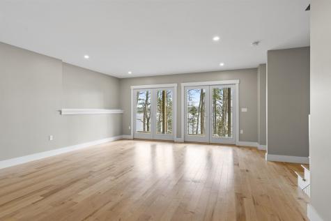 31 Viking Way Bristol ME 04539