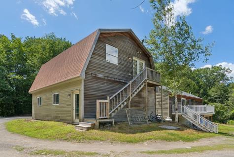 1569 Roosevelt Trail Raymond ME 04071
