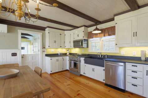 671 Boothbay Road Edgecomb ME 04556