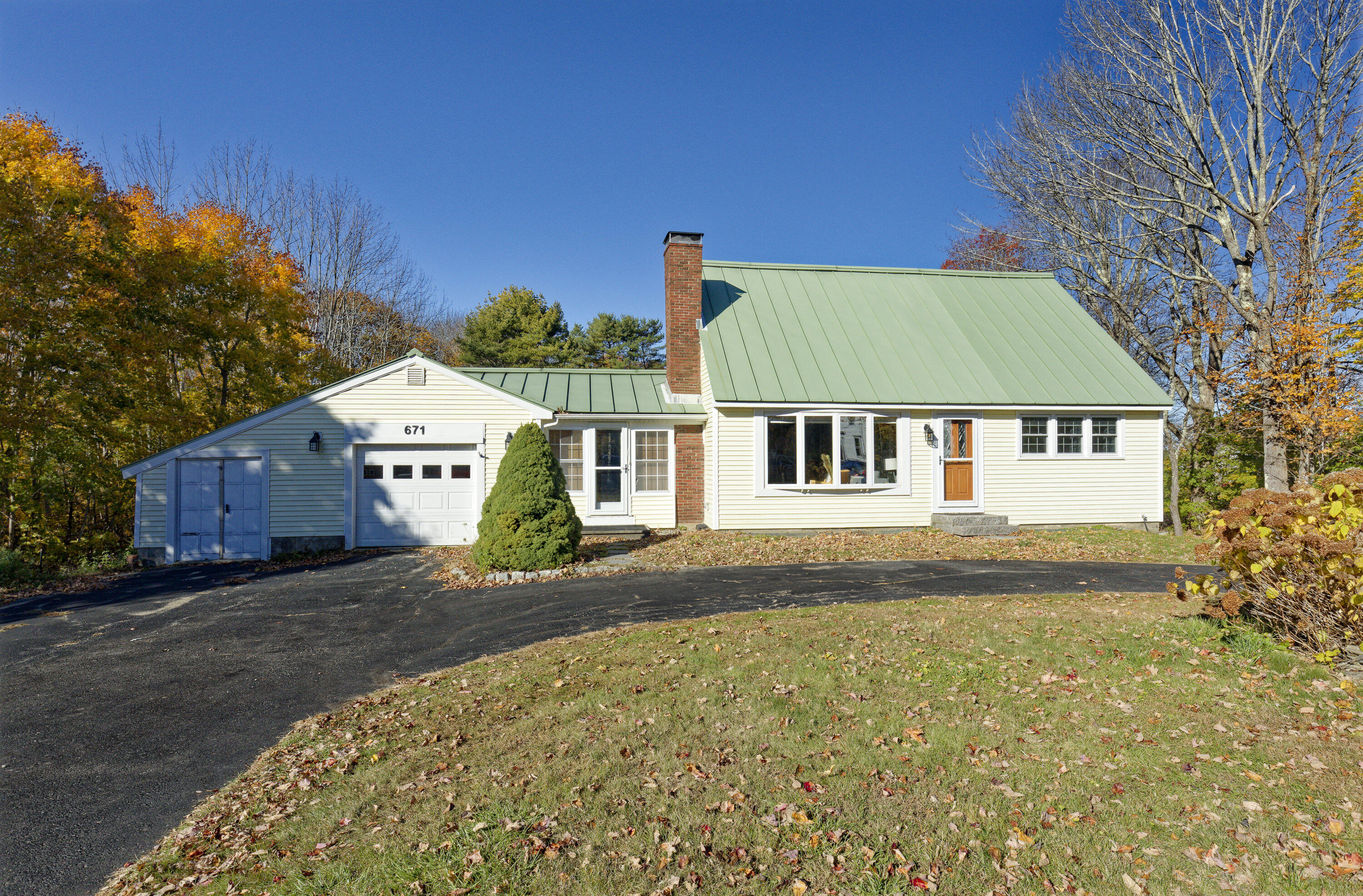 671 Boothbay Road Edgecomb ME 04556