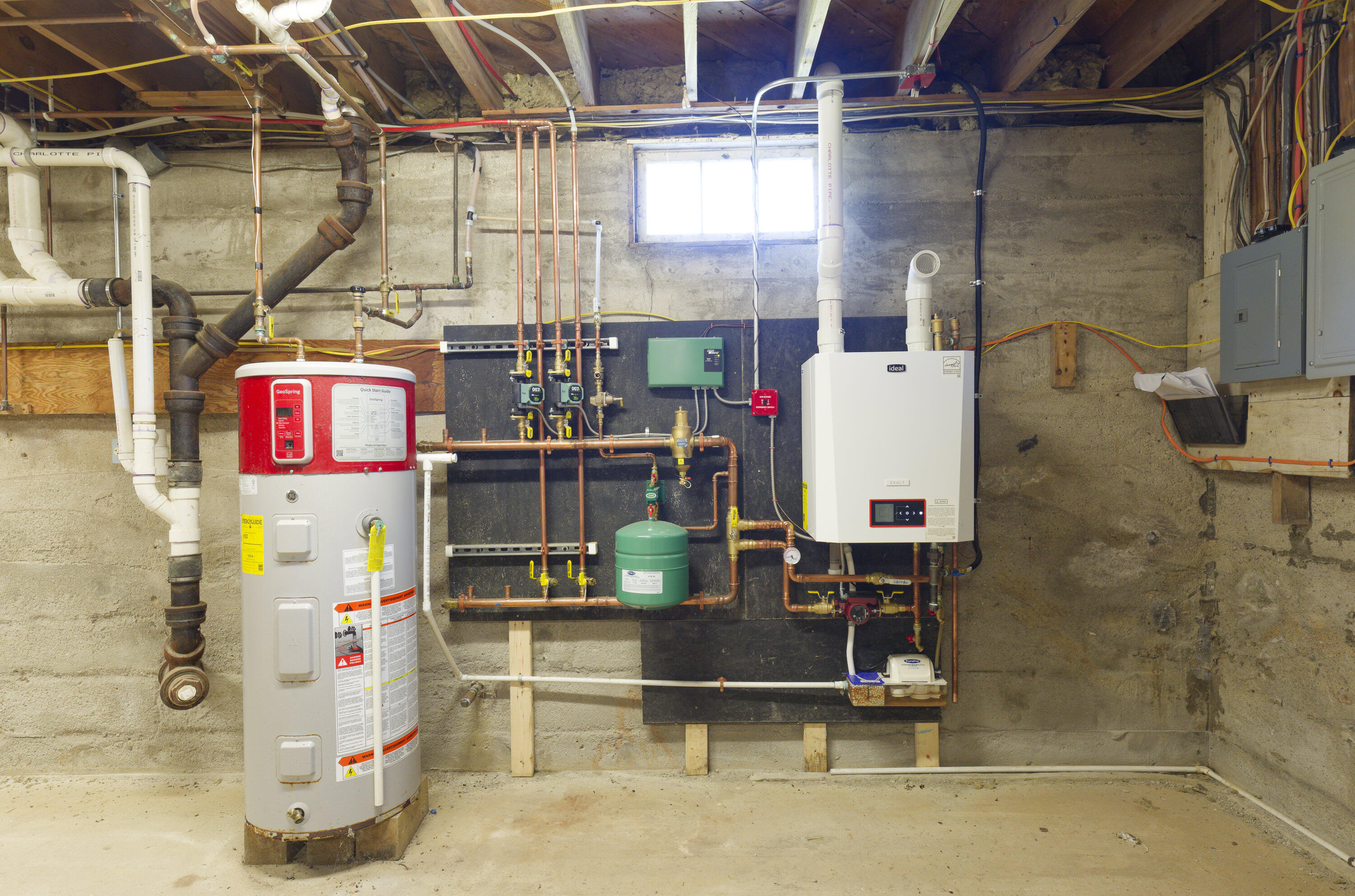 671 Boothbay Road Edgecomb ME 04556