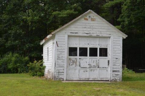 16 Meadow Street Bridgton ME 04009
