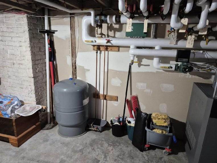 170 Ash Street Lewiston ME 04240