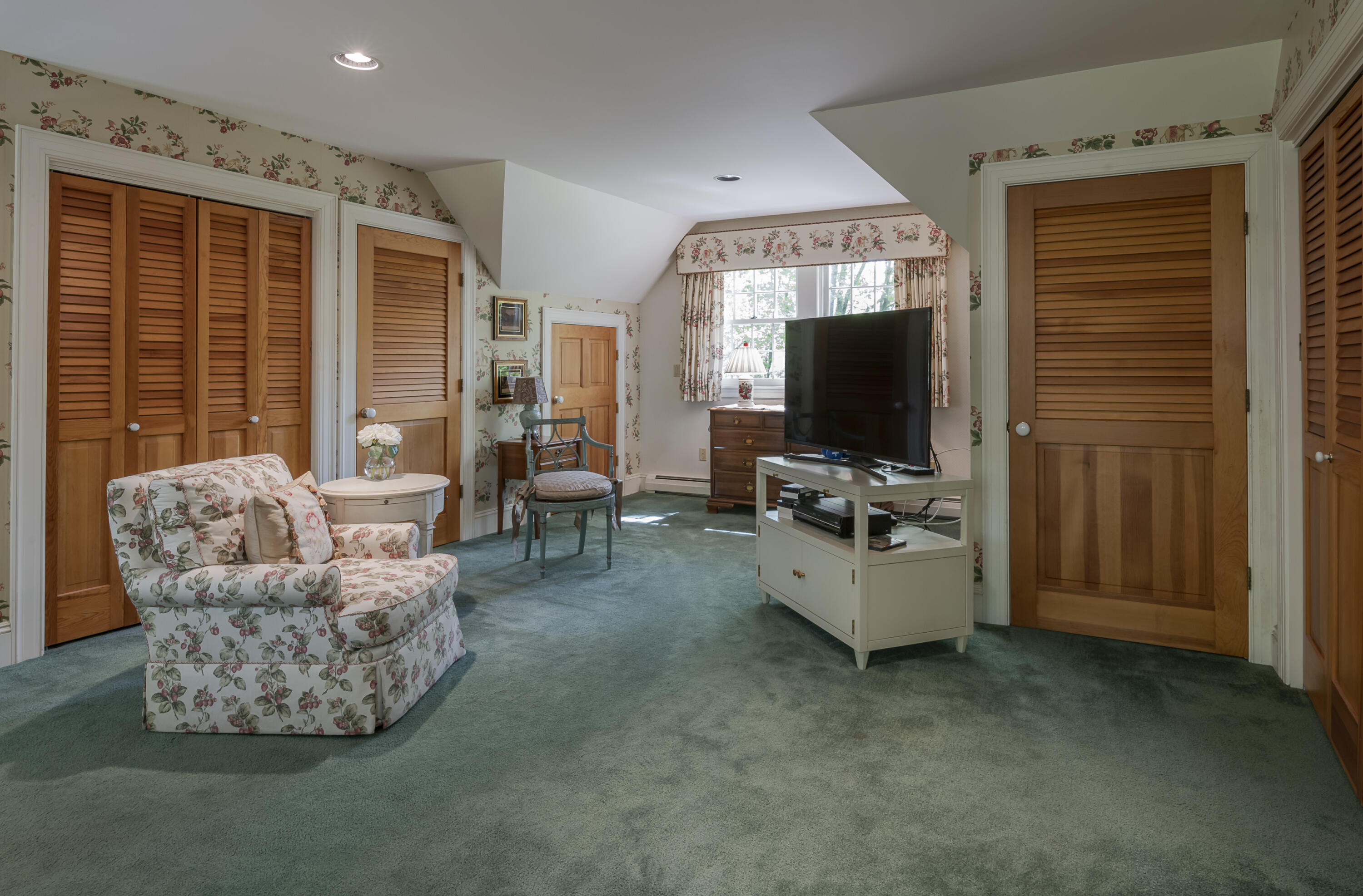 183 Middle Bay Road Brunswick ME 04011