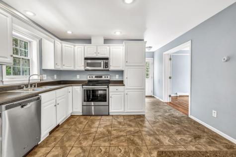 25 North End Road Georgetown ME 04548