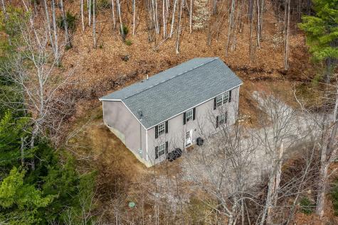 16 Death Valley Road Minot ME 04258