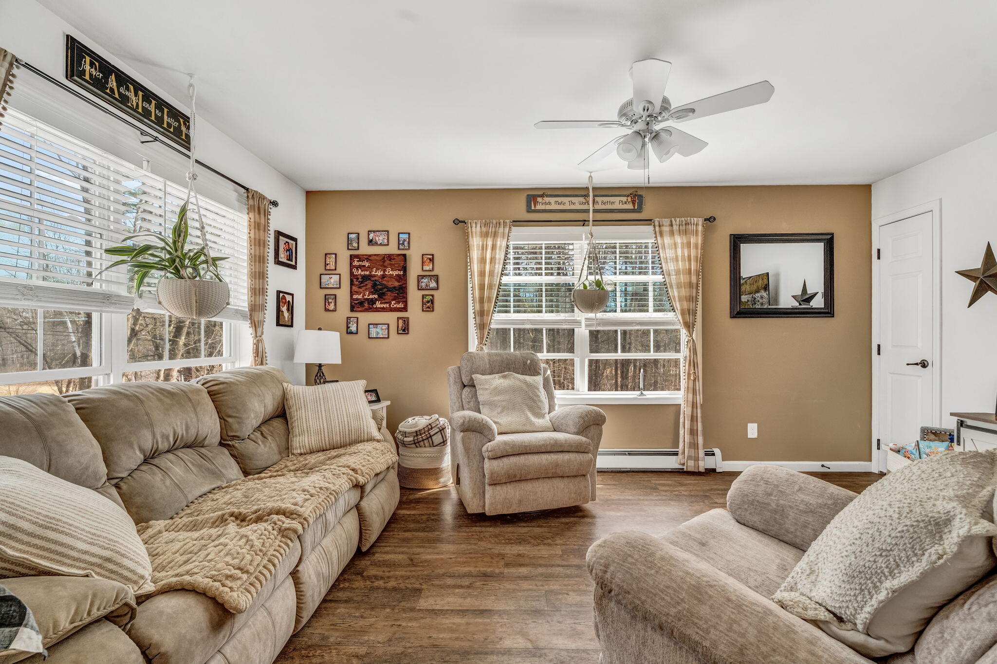 16 Death Valley Road Minot ME 04258