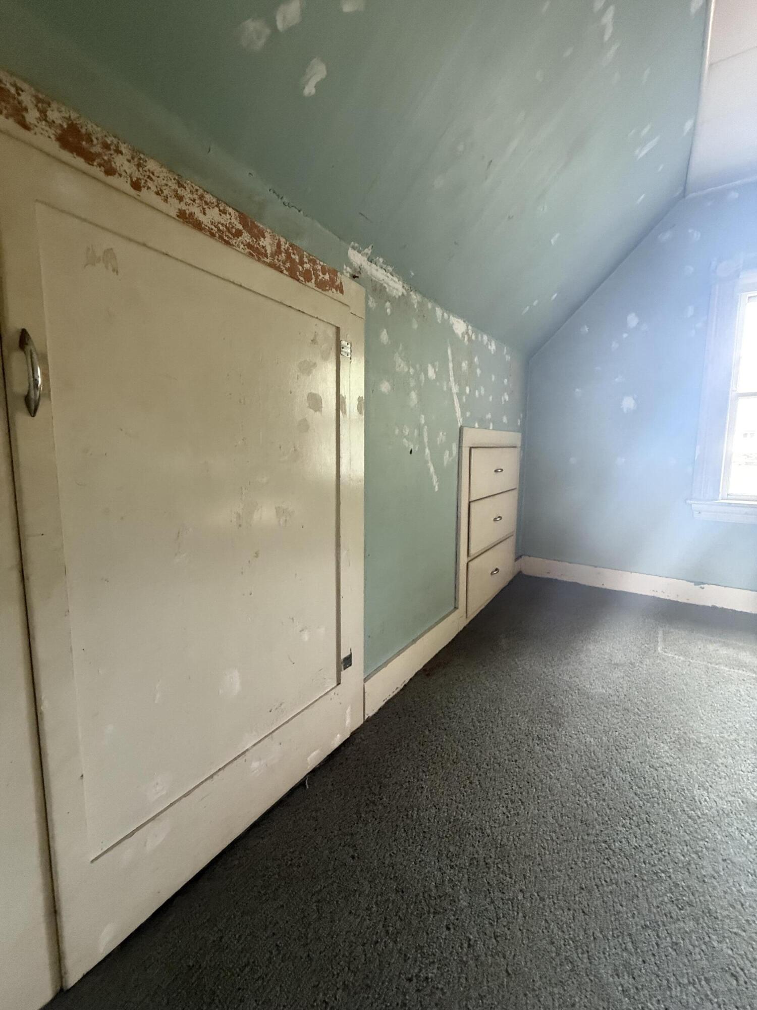 304 Katahdin Avenue Millinocket ME 04462