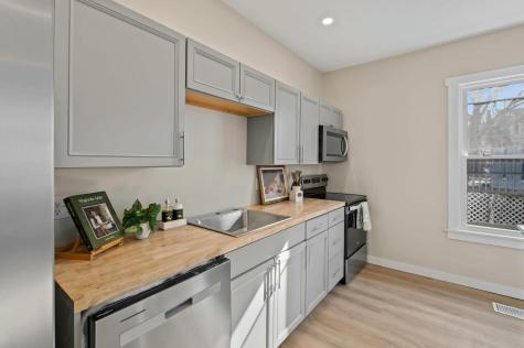 5 Patterson Street Augusta ME 04330