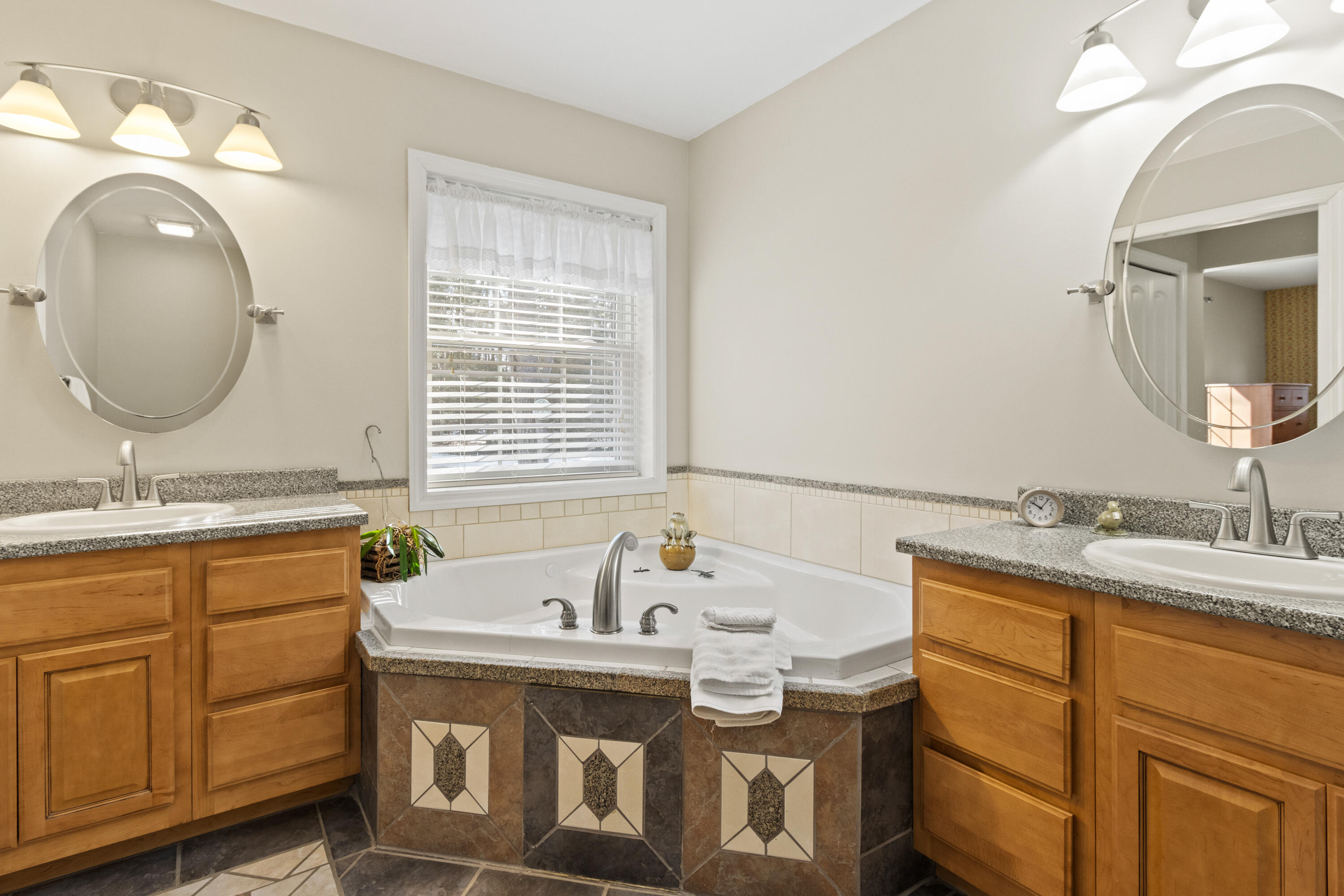 11 Merrill Drive Harrison ME 04040