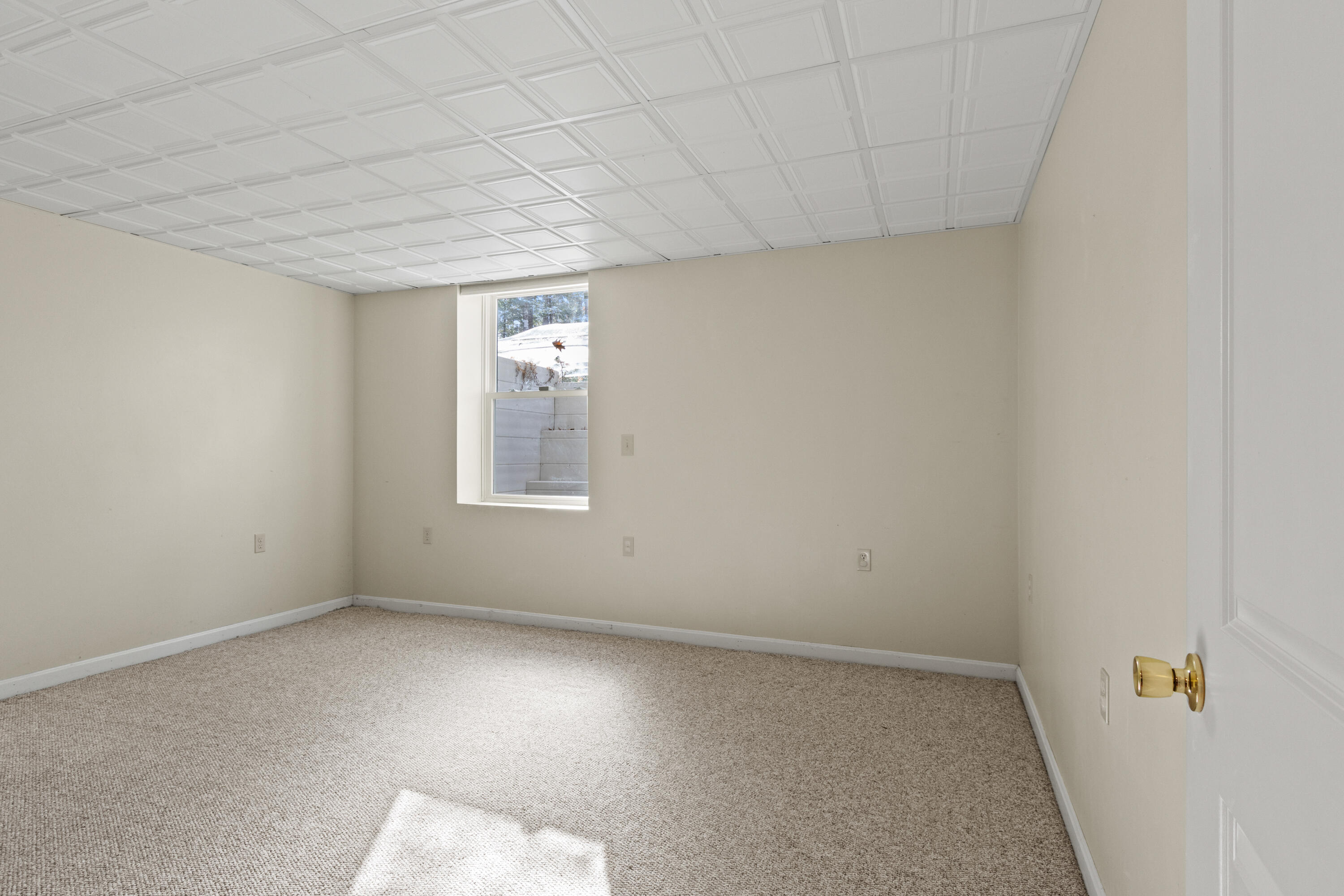 11 Merrill Drive Harrison ME 04040