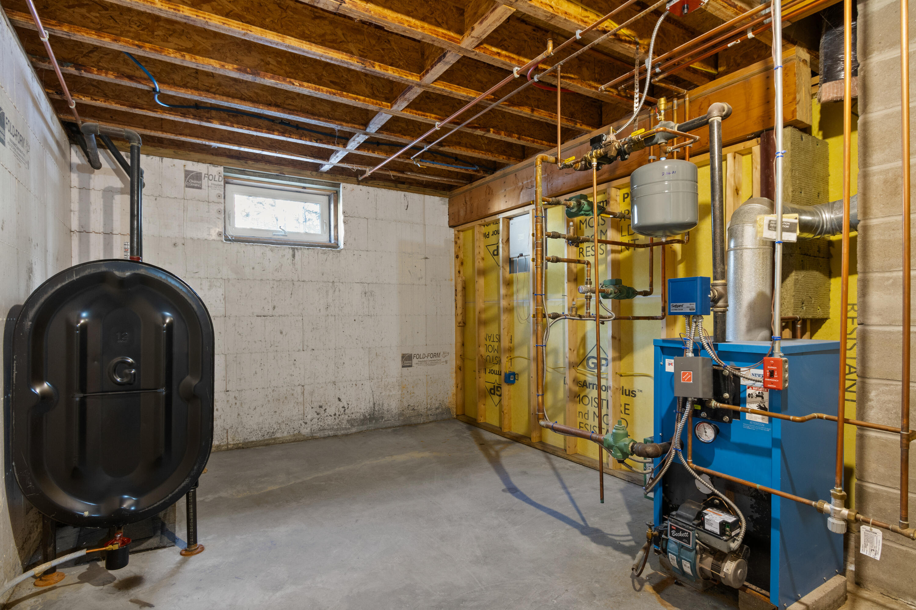 11 Merrill Drive Harrison ME 04040