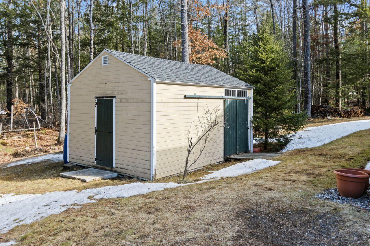 11 Merrill Drive Harrison ME 04040