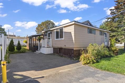 5 Carll Avenue Old Orchard Beach ME 04064