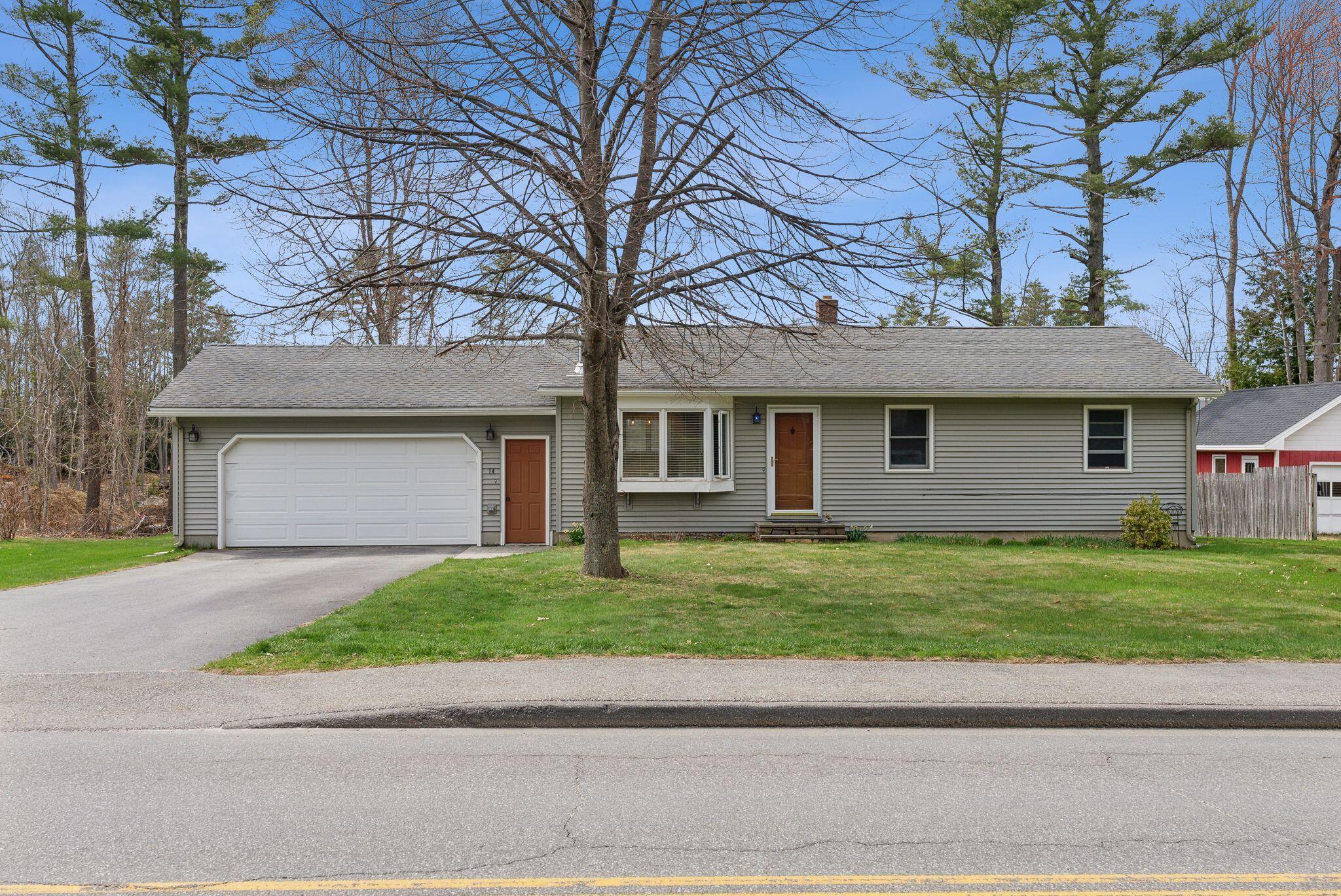 14 Mallett Drive Topsham ME 04086