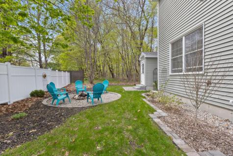 2 Douglas Road Scarborough ME 04074
