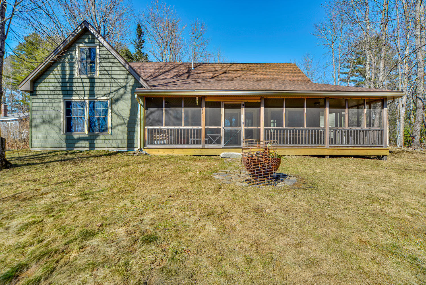 73 Garland Lane West Gardiner ME 04345