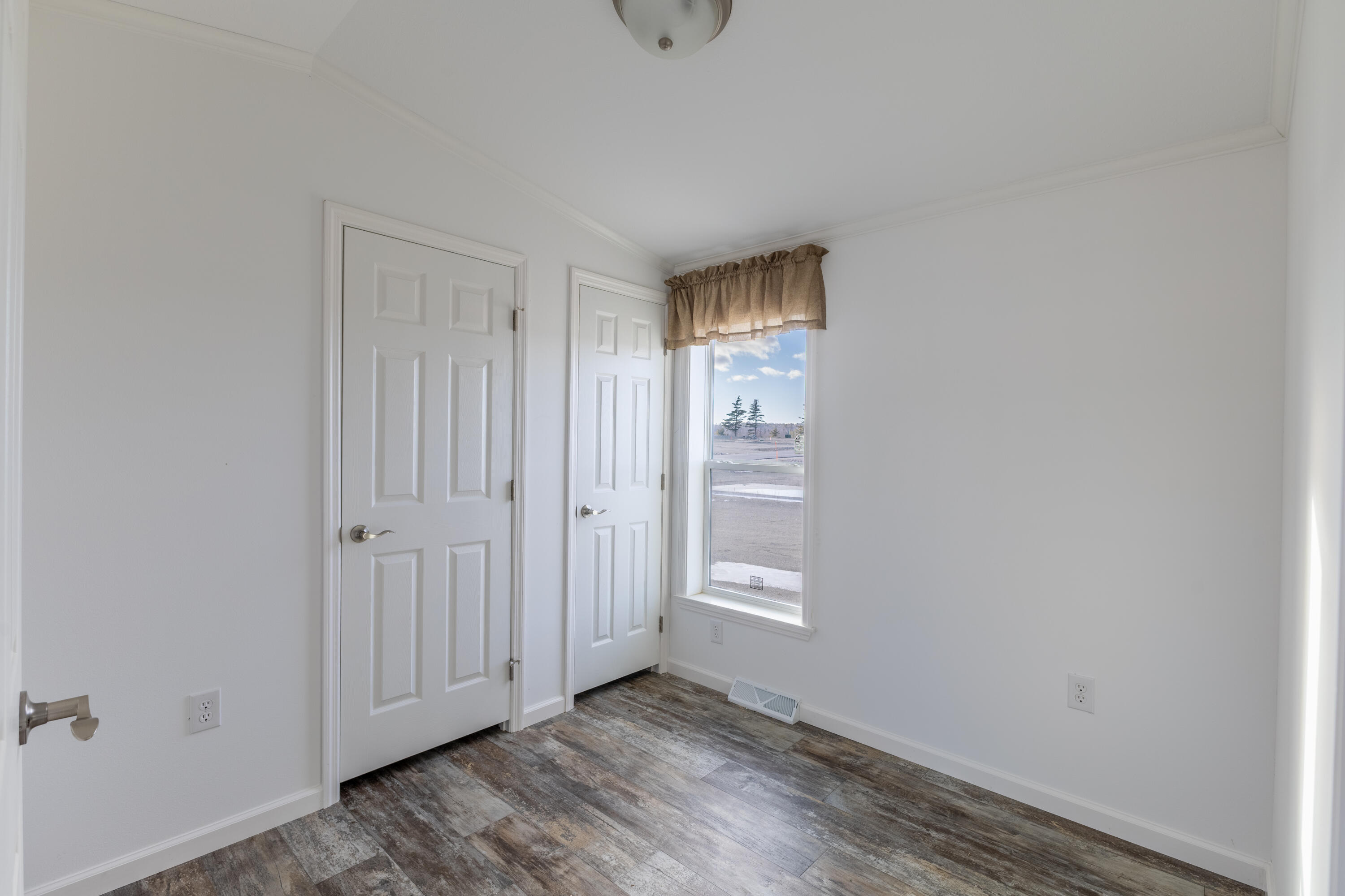 14 Eagles Nest Hancock ME 04640