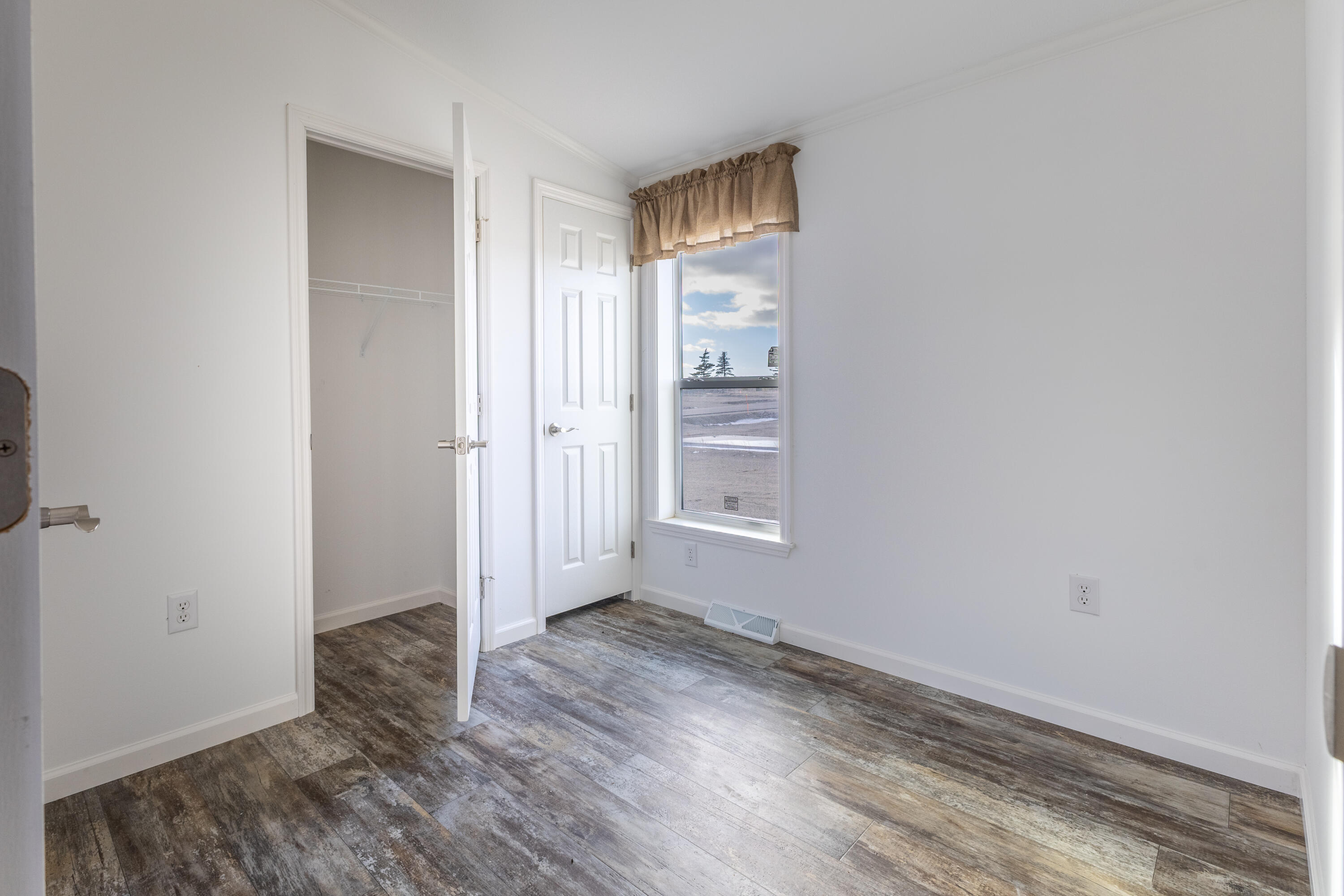 14 Eagles Nest Hancock ME 04640