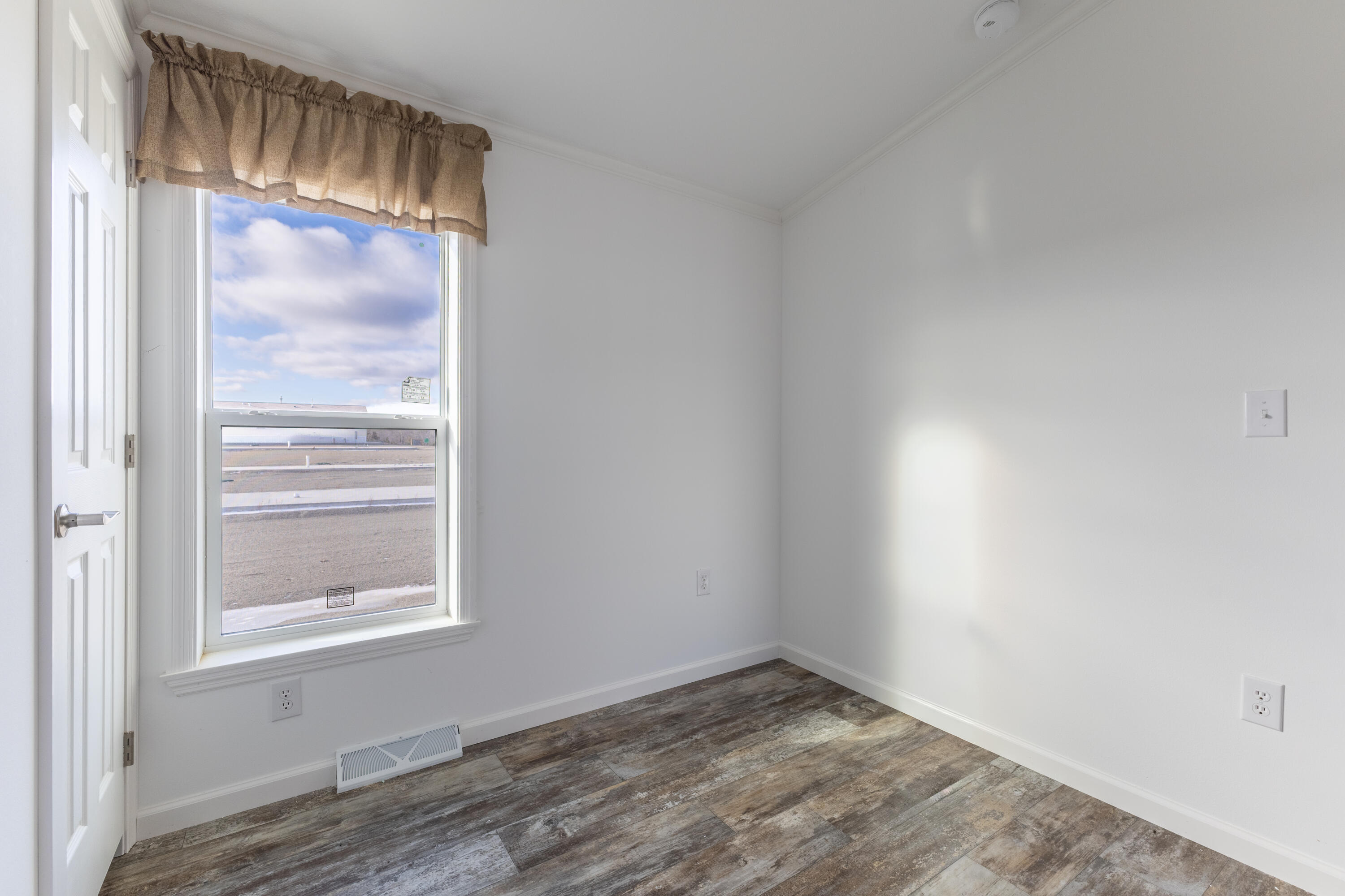 14 Eagles Nest Hancock ME 04640