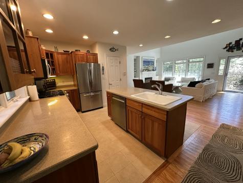 18 Cottagewood Lane Kennebunk ME 04043