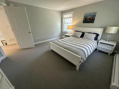 18 Cottagewood Lane Kennebunk ME 04043