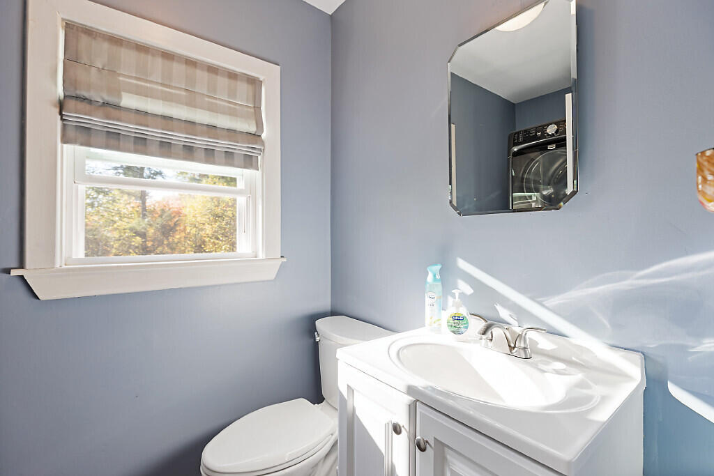 306 Hamilton Terrace Pittsfield ME 04967