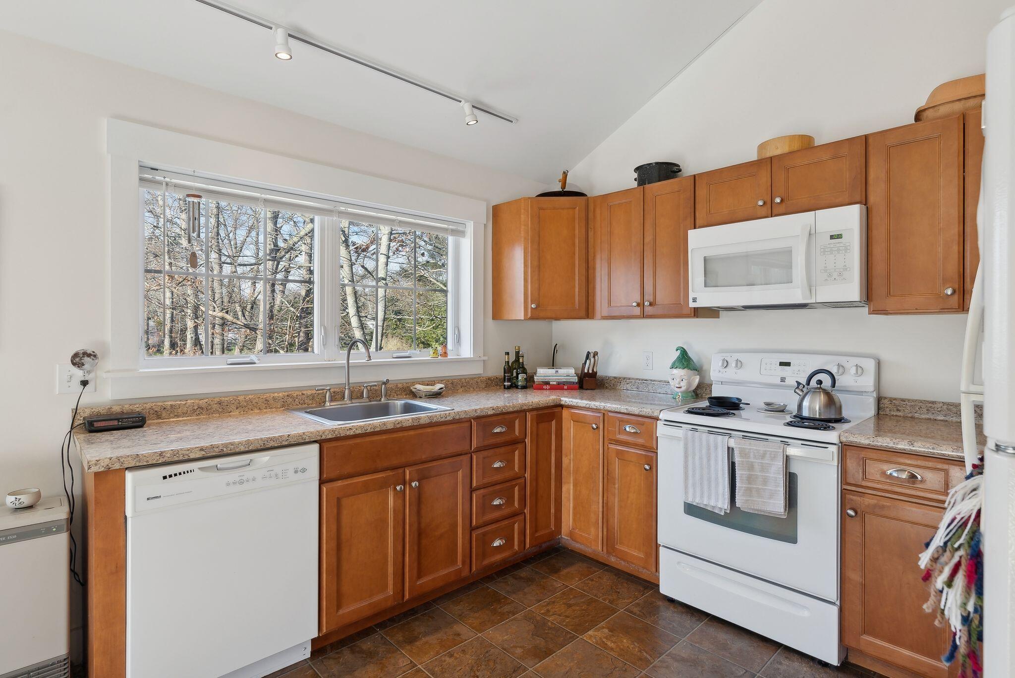 10 Belmont Street Brunswick ME 04011