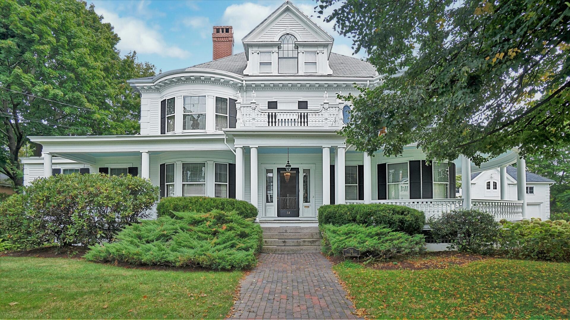 34 Summer Street Kennebunk ME 04043