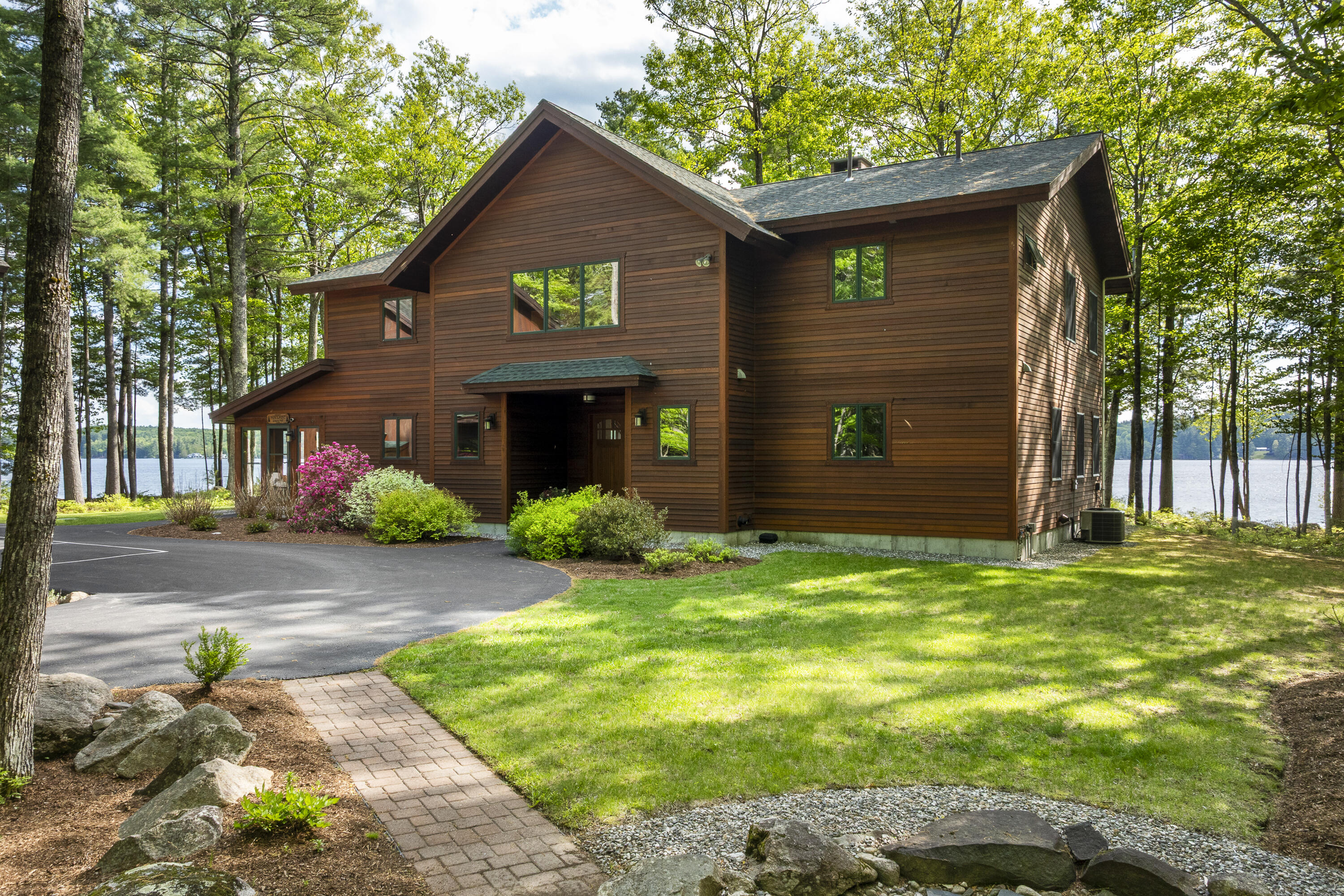75 Scenic View Drive Naples ME 04055