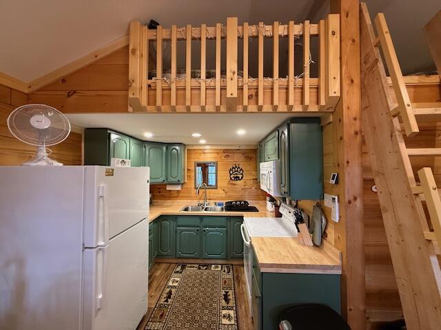 9 Hunter Point Crawford ME 04694