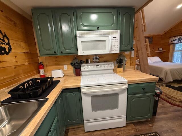 9 Hunter Point Crawford ME 04694